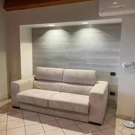 Holiday home Fra Gli Ulivi