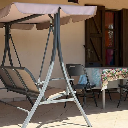 Holiday home Fra Gli Ulivi